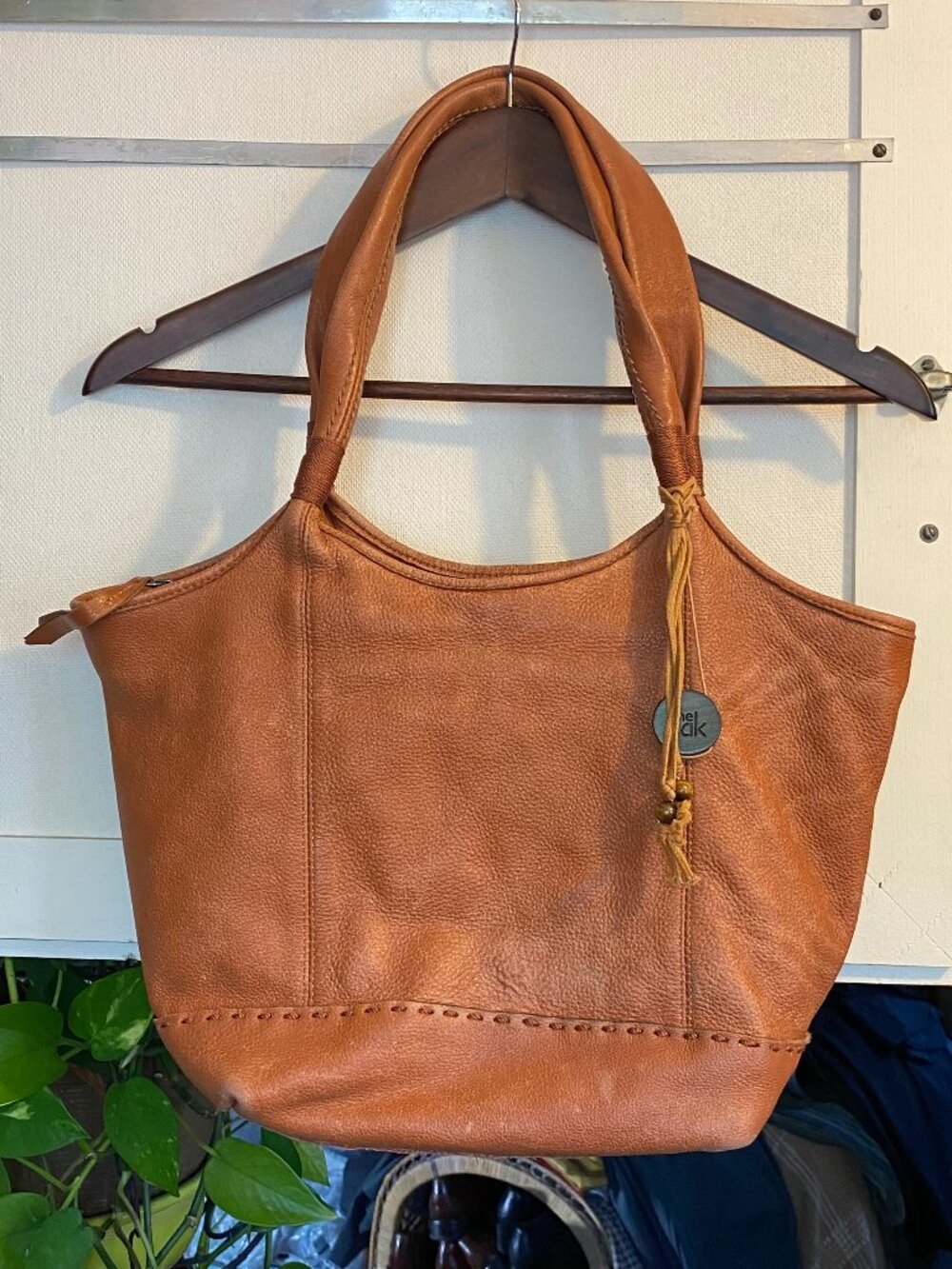The Sak Slouchy Brown Leather Shoulder Hobo Bag Purse